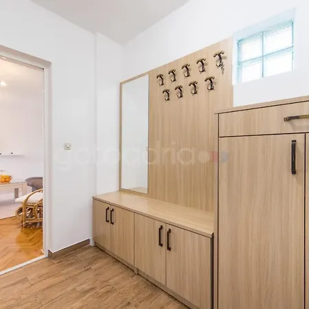Apartment Dolore *