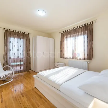 Dolore Apartment Makarska