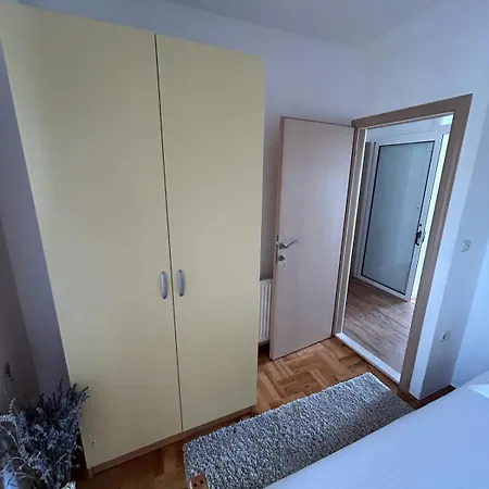 Apartment Dolore