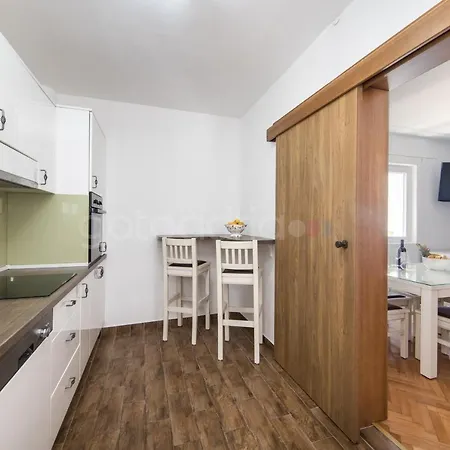 Dolore Apartment Makarska