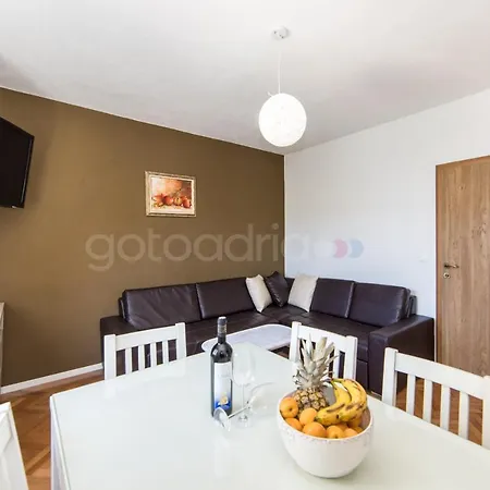 Dolore Apartment Makarska